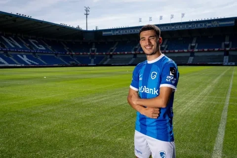 المغربي زكريا الواحدي لاعب جنك البلجيكي (KRCGENK)